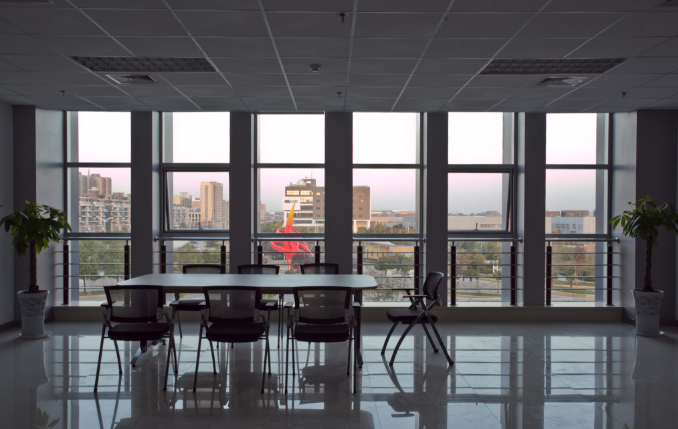 上海辦公室裝修設計選擇冷色調(diào)如何 上海辦公室裝修設計選擇冷色調(diào)如何