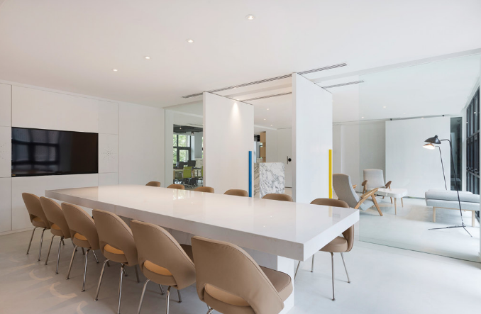 辦公室裝修設(shè)計(jì):地坪漆助力打造專(zhuān)業(yè)與美觀并存的工作空間