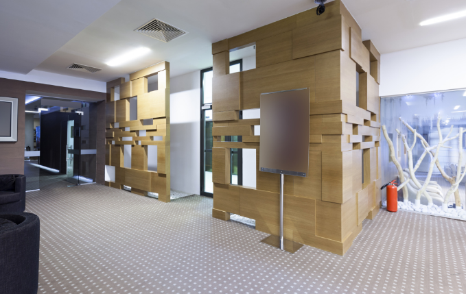 上海辦公室裝修設(shè)計(jì)：如何慧眼識(shí)珠，挑選護(hù)眼臺(tái)燈？