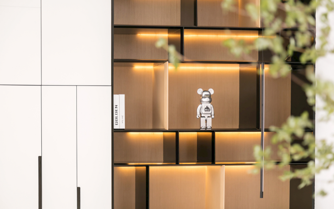 上海辦公室裝修設計，如何挑選照明燈飾讓工作更高效？